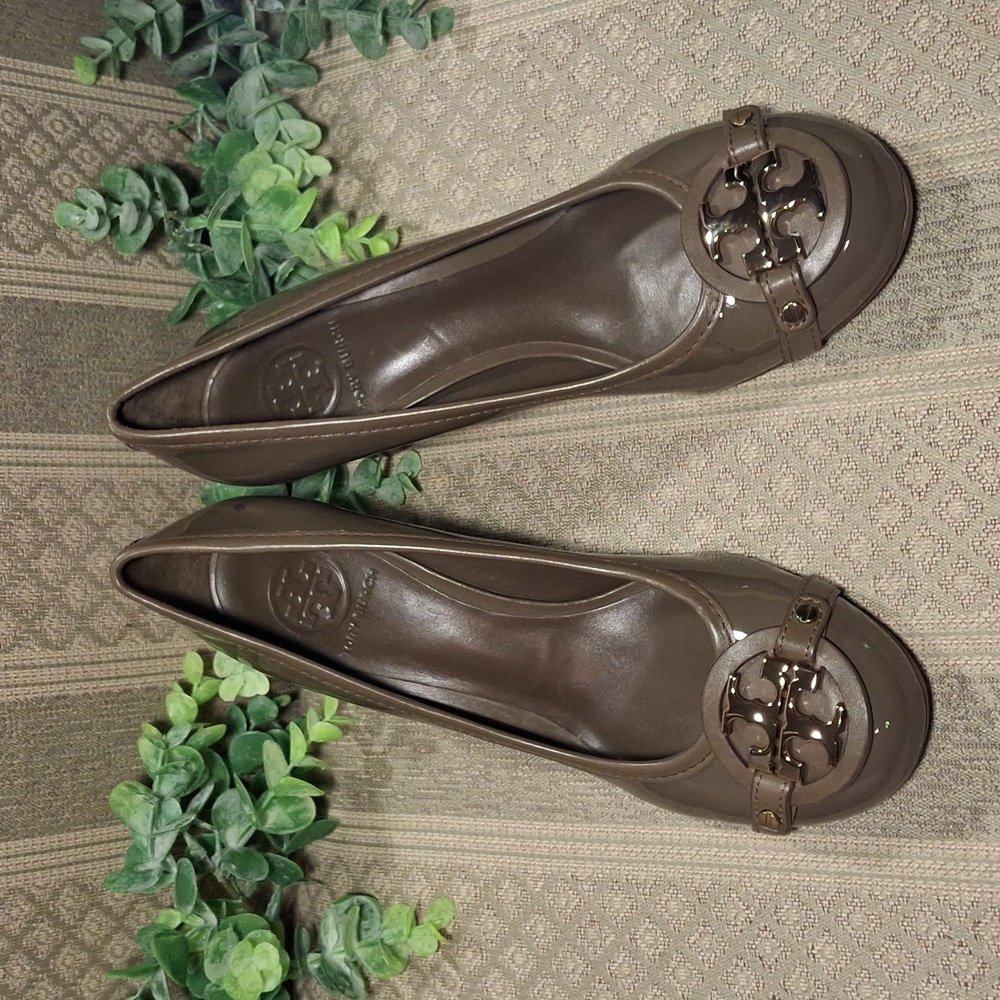 Tory Burch Aaden Patent Leather Pumps